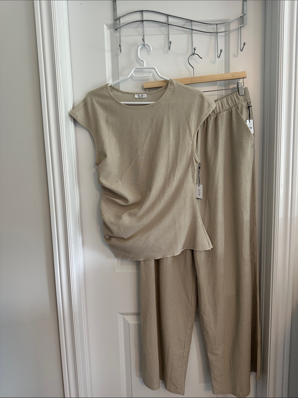 Ardene Beige Wide-Leg Two-Piece Set